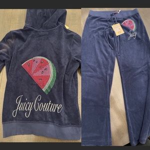 Juicy couture jump suit set, NWT, size M pants and L zippie